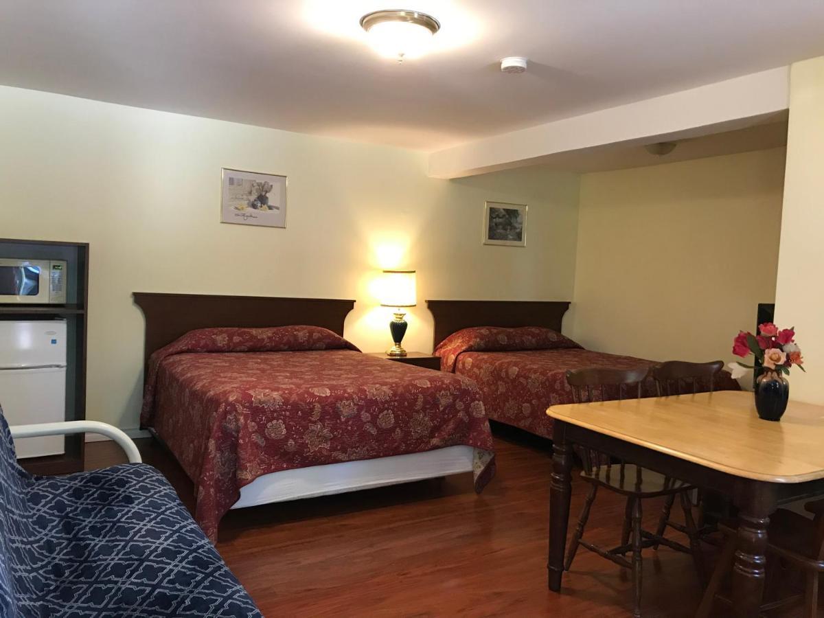 Motel Des Erables Coteau-du-Lac Kültér fotó