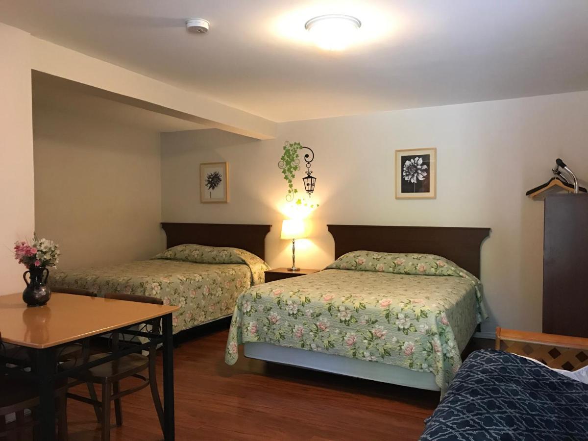Motel Des Erables Coteau-du-Lac Kültér fotó