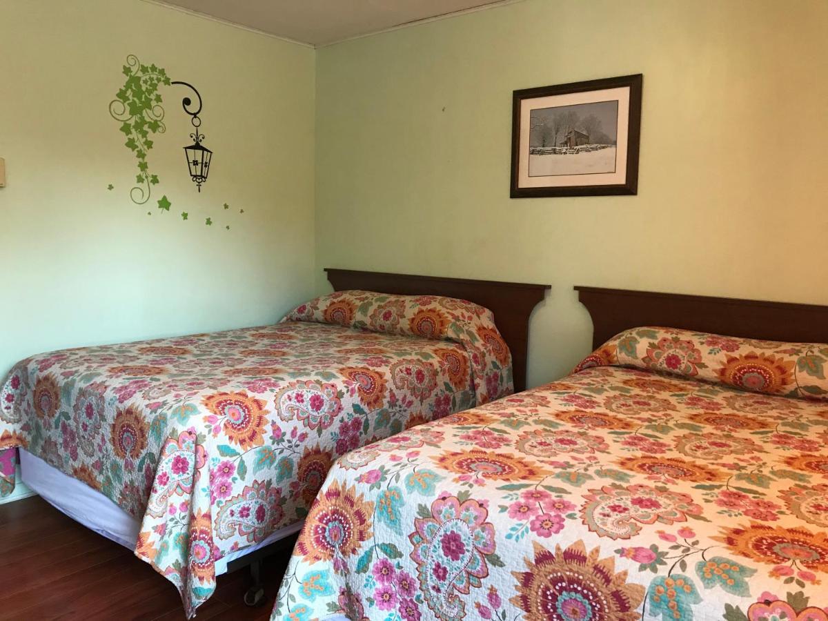 Motel Des Erables Coteau-du-Lac Kültér fotó