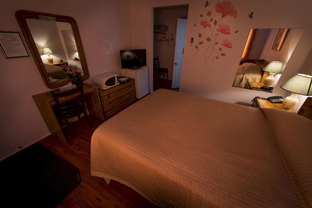 Motel Des Erables Coteau-du-Lac Kültér fotó